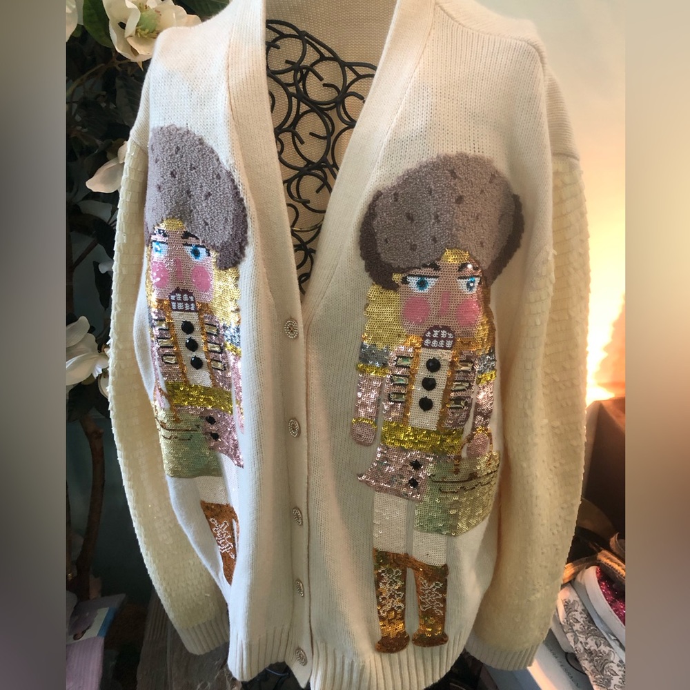 QUEEN OF SPARKLES 💖 Cream Sequin Nutcracker Cardigan